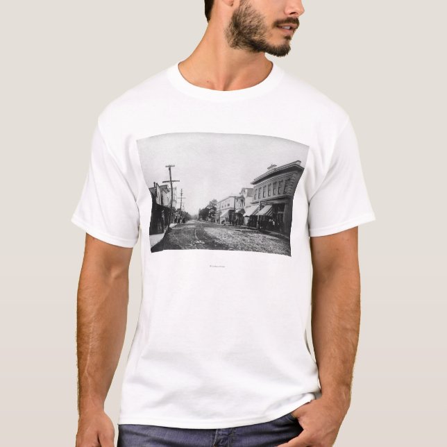 Sjösidan Oregon den huvudsakliga gatan beskådar T-shirt (Framsida)