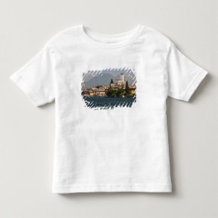 Sjöstad, Malcesine, provinsen Verona, Italien Tee Shirt