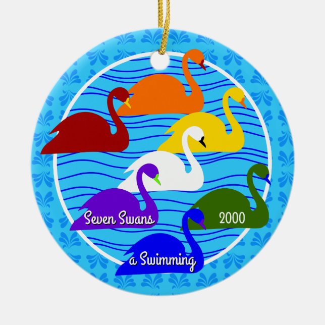 Sju Svanar a Swimming - Anpassningsbarna år Julgransprydnad Keramik (Framsidan)