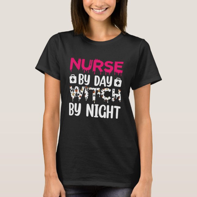 Sjuksköterska efter daglig dräktighet efter natt t shirt (Framsida)