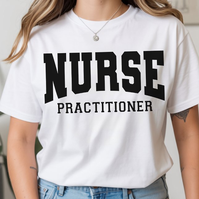 Sjuksköterska för universitetslag Tröja NP Student (nurse graduation shirt gift, nursing student shirt gift, varsity nurse practitioner shirt for her)