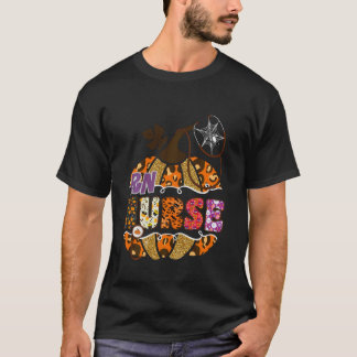Sjuksköterska Halloween-pumpa Leopard Registrerad  T Shirt