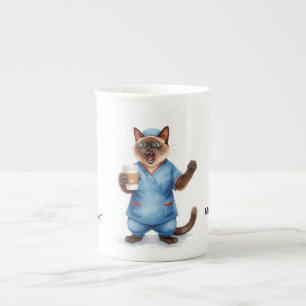 Sjuksköterska med kaffe kopp benporslin mugg