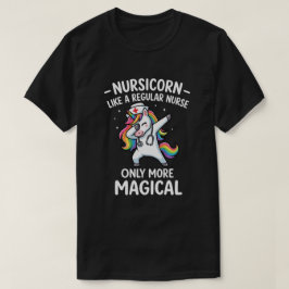 Sjuksköterskans fantasifulla liv med enhörnings ma t shirt