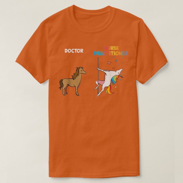Sjuksköterskekapretiker Unicorn Dancing Pole Funny T Shirt (Design framsida)