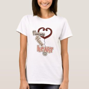 Sjuksköterskor har hjärt- t-shirt