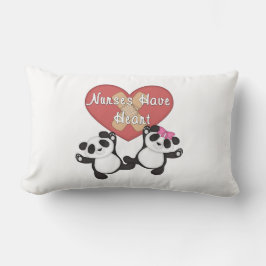 Sjuksköterskor har hjärta lumbarkudde