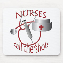 Sjuksköterskor kallar på Shots Nurse Mousepad Musmatta