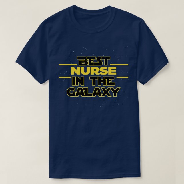 Sjukvårdsassistent i galaxy roliga meningar t shirt (Design framsida)