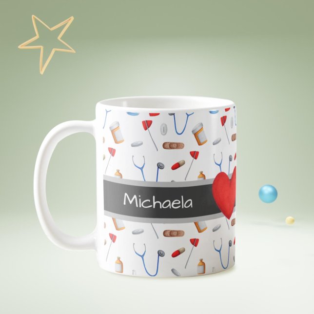 Sjukvårdsklass Verktyg Mönster Heart Kaffemugg (Cute medical equipment patterned mug perfect for nurses and doctors)