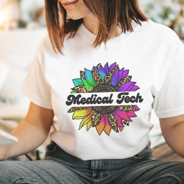 Sjukvårdspersonal Regnbågssolrosor T Shirt (Medical Tech Profession Rainbow Sunflower T-Shirt
)