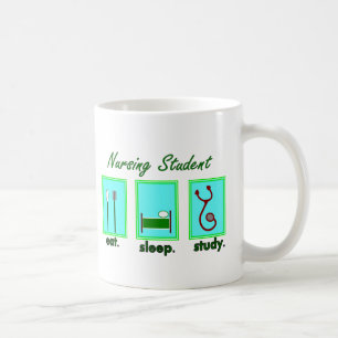 sjukvårdstudenten äter sömnstudien kaffemugg