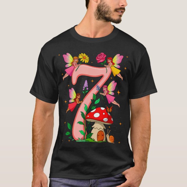 Sjunde födelsedagsflicka fjäril svamp 7 år  t shirt (Framsida)