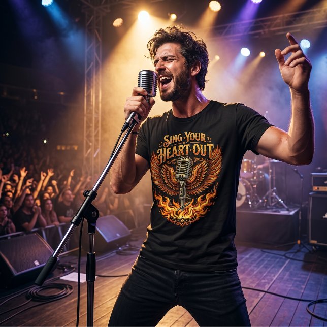 Sjung ut ditt hjärta: Mikrofonvingar & eld T Shirt (Skapare uppladdad)