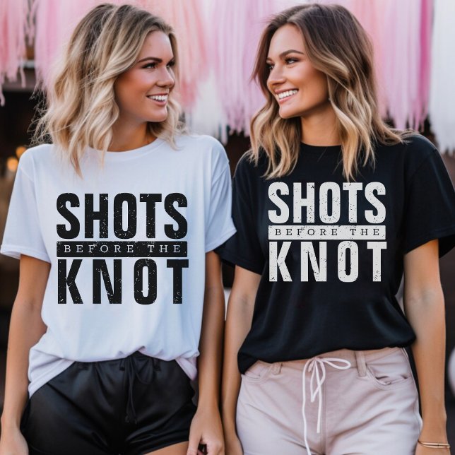 Sjungbrudsfester: Shots före vigseln T Shirt (Shots Before the Knot Bachelorette Party T-Shirt)