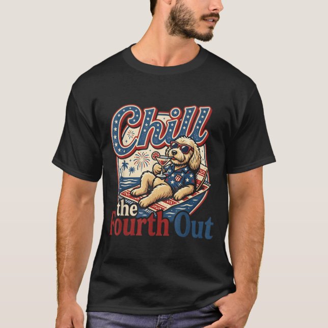 Sjunk Fjärde Ut Rolig Goldendoodle Hundälskare T Shirt (Framsida)