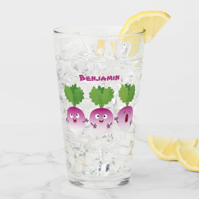 Sjunkande tecknad av grönsakstrio i Cute turnip Glaskopp (Bakside Is)