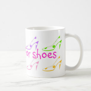 Ska arbete för skor kaffemugg
