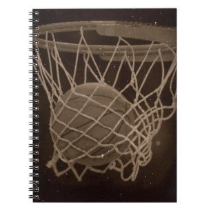 Skadat basketbollfoto anteckningsbok