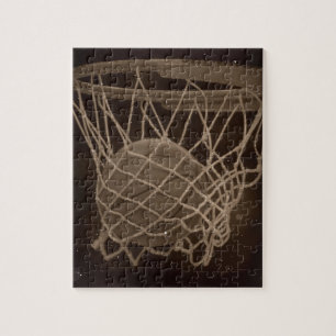 Skadat basketbollfoto pussel