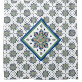 Skådragardiner med flerfärgade medallioner