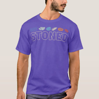 Skaffa stenad geologi och sten-uppsamlingspressen t shirt