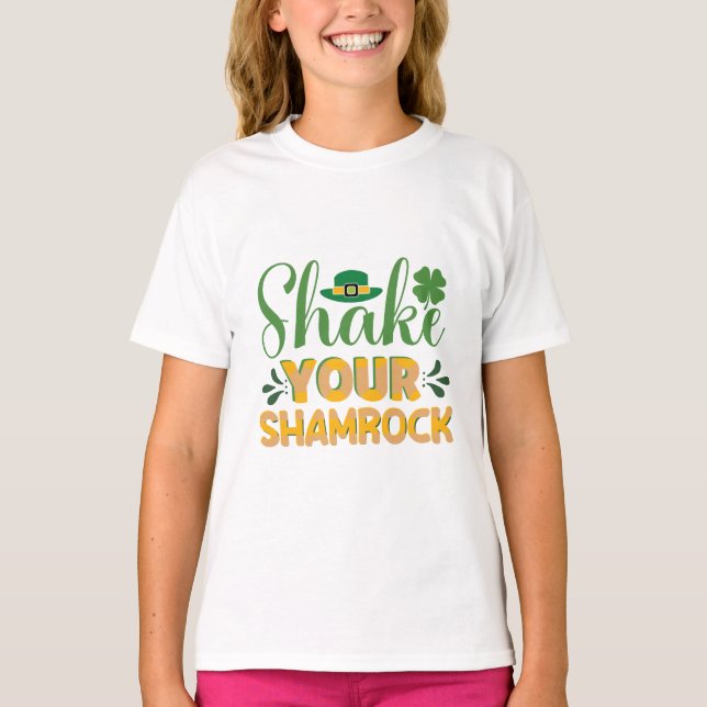 Skaka din Shamrock St. Patrick dag T-Shirt (Framsida)