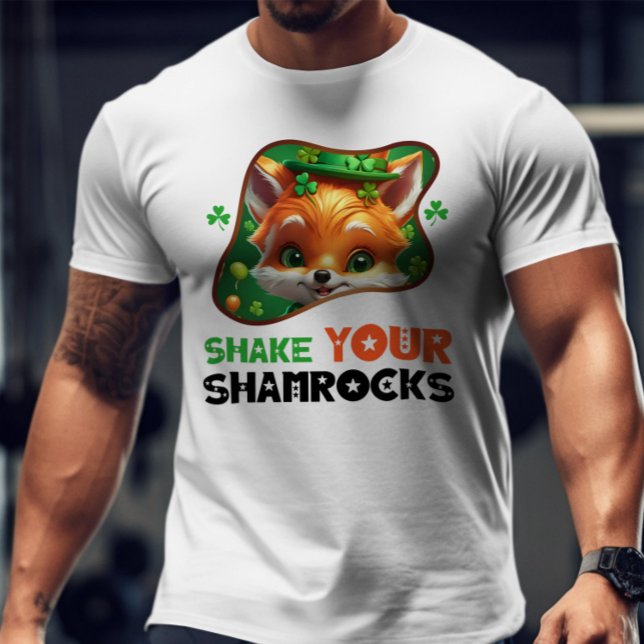 Skaka dina Shamrocks - Irländska Tur och Skratt T Shirt (Skapare uppladdad)