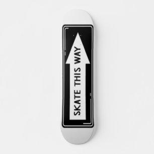 Skala den här vägen på Skateboard