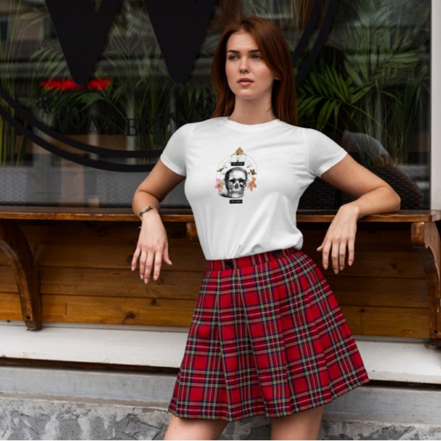 Skala med klocka och Insekter T Shirt (Skapare uppladdad)