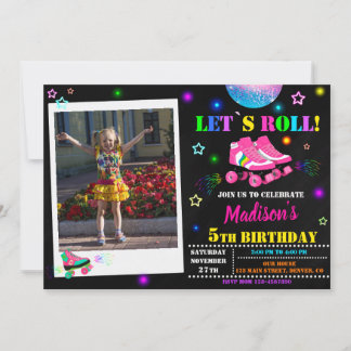 Skalfödelsedagsinbjudan Roller party inbjudan