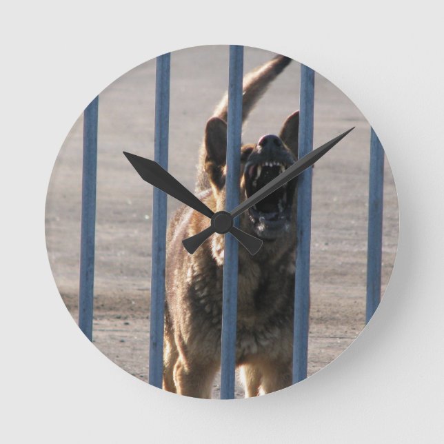 Skälla hunden rund klocka (Framsida)