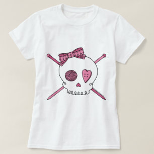 Skalle & stickor (rosor) t-shirt