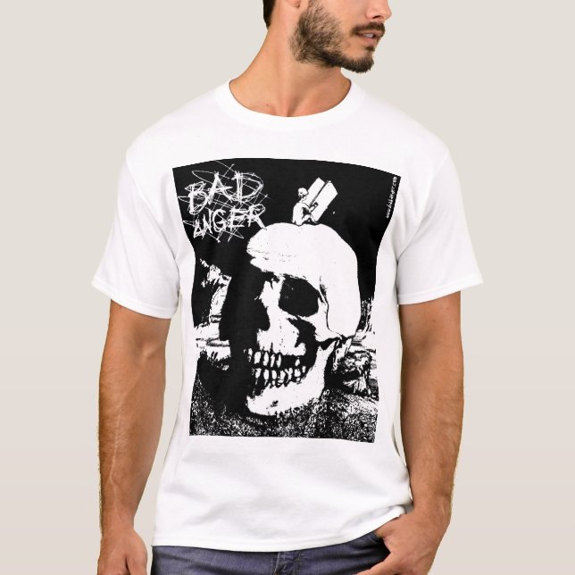 Skalleavläsarskjorta 2 tee (Framsida)