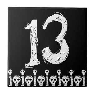 Skallen numrerar belägger med tegel kakelplatta