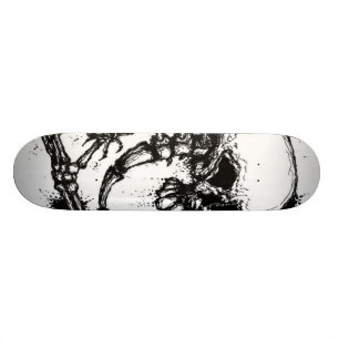 Skalleryggen och räcker skridskon stiger ombord skateboard bräda 20 cm