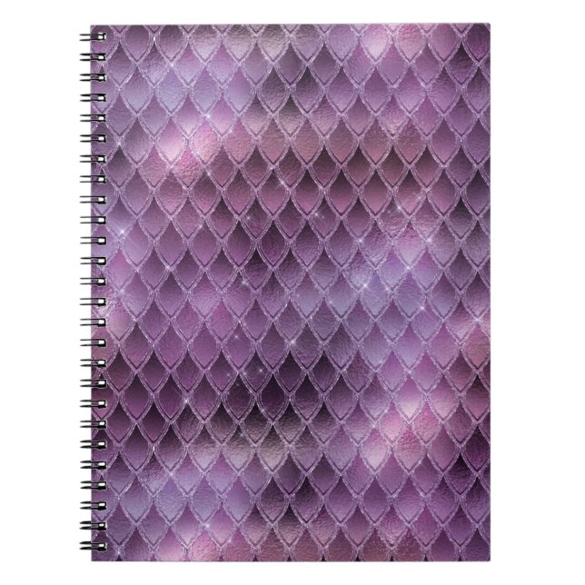 Skalor på Lila Ombre & Glitter Dragon Scales Anteckningsbok (Framsidan)