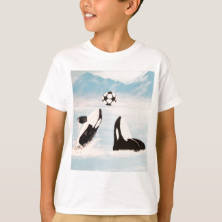 SKÄMTSAMMA ORCAVALVAL SOM LEKER FOTBOLL T SHIRT