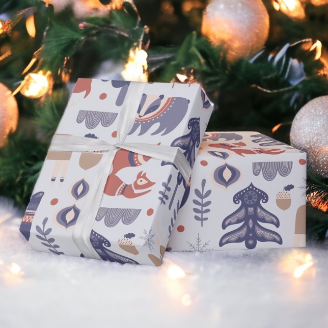 Skandinavian Woodland Animals jul Presentpapper (Scandinavian Woodland Animals Christmas Wrapping Paper from Ricaso)