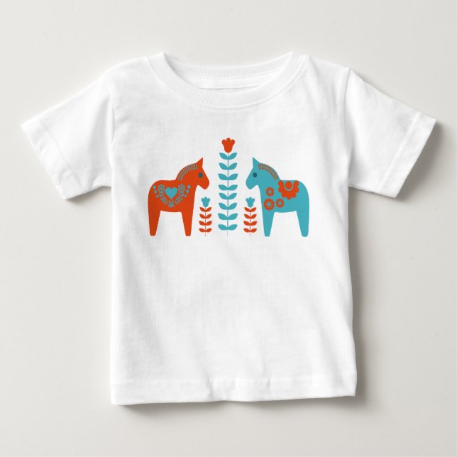 Skandinavisk folkart Dala Horses and Flowers T Shirt (Framsida)