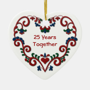Skandinavisk hjärta 25 år tillsammans julgransprydnad keramik