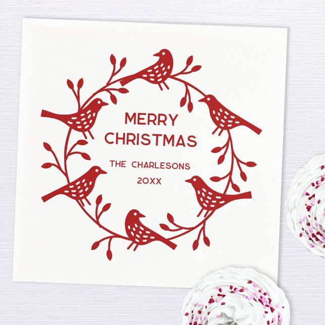 Skandinaviska fågelns andedräkt Personlig jul Pappersservett (Red Scandinavian bird wreath personalized family name date festive Merry Christmas paper napkins)