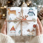 Skandinaviska Pappra julafton Presentpapper<br><div class="desc">Lägg till en lekfull och snygg beröring i dina helgdag med den här pappra Kawaii Nordic-julomslaget! Med en charmerande skandinaviskt inspirerad mönster med söta tecken, snöflingor och mysiga nordiska formgivningar, sammanför denna inslagna papper Kawaiis söta stil och den nordiska helgdag-decorns tidslösa elegans. Perfekt för inslagning av gåvor, för barn, familj...</div>