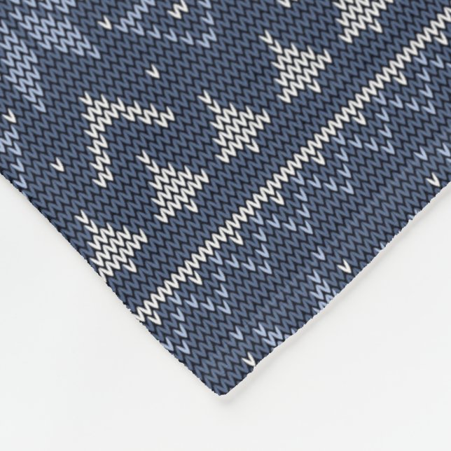 Skandinaviskt, stickande fleecefilt (Hörn)