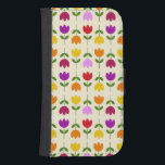 Skandinaviskt Stil färgat på Crm Flower Mönster Galaxy S4 Plånbok<br><div class="desc">Skandinaviska blommor från stil illustreras i en färglös upprepning av mönster på gräddbakgrunden färg.</div>
