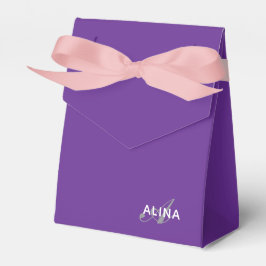 Skapa din egen anpassade monogramfärgmatchning presentaskar