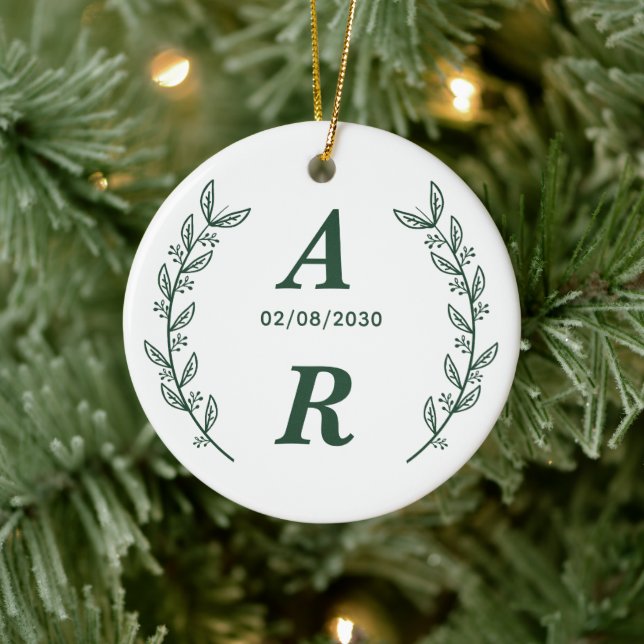 Skapa din egen gröna monogram bröllopspresent julgransprydnad keramik (Träd)