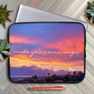Skapa Din Egen Magiska Gula Rosa Blå Solnedgångsfo Laptop Sleeve