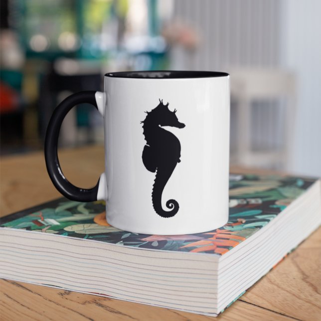 Skapa din egen mugg (Add text to create your own souvenir coffee cup.)