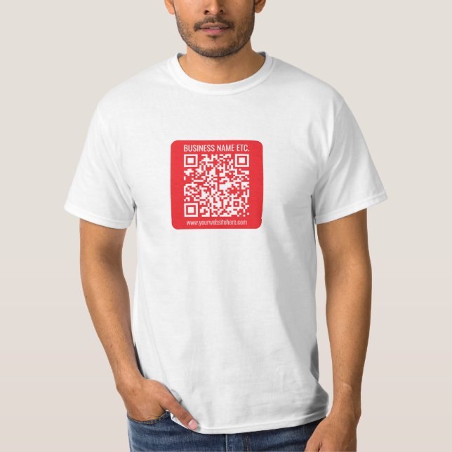 Skapa din egen QR-kod omedelbart | Redigerbart röt T Shirt (Framsida)